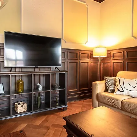 Apartment Salon Am Schlossberg *