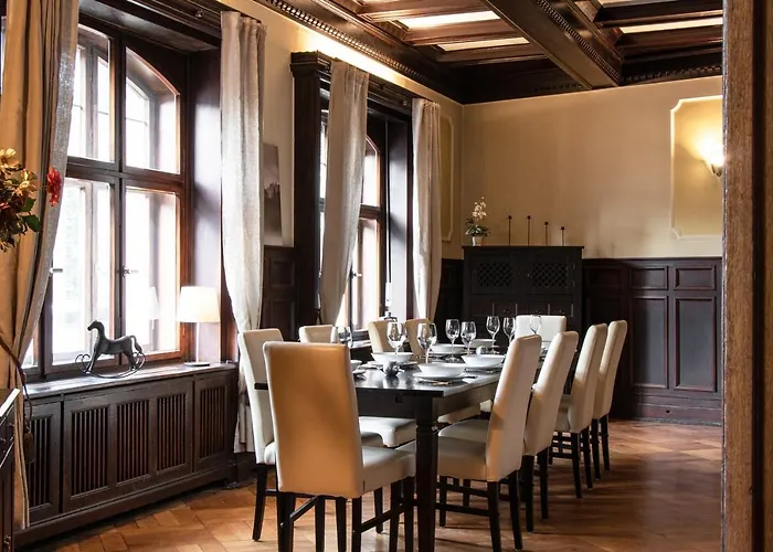 Salon Am Schlossberg 公寓 *